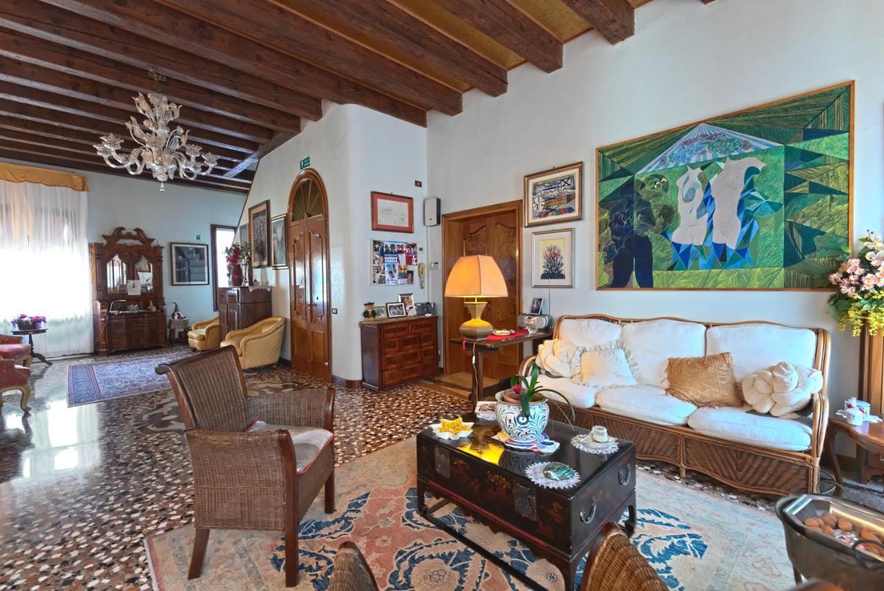Bed and Breakfast Ca' Maddalena Венеция Экстерьер фото